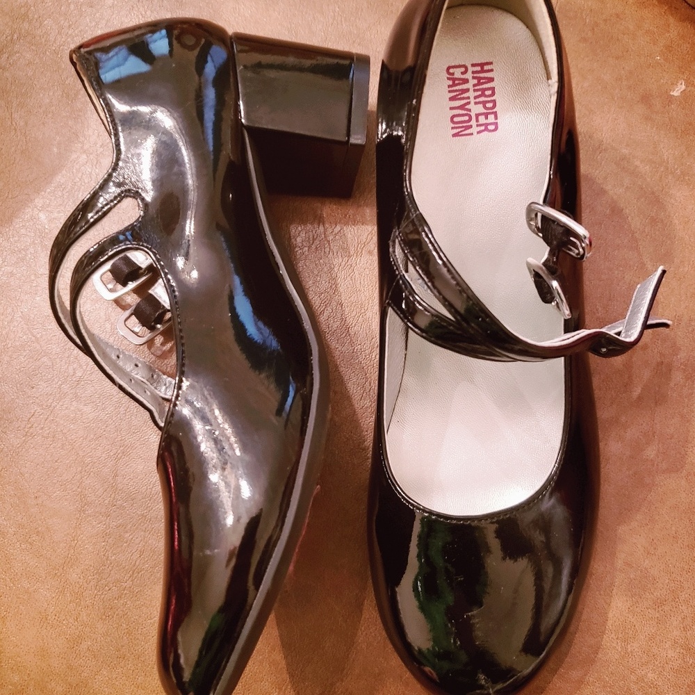 Girl's Shoes